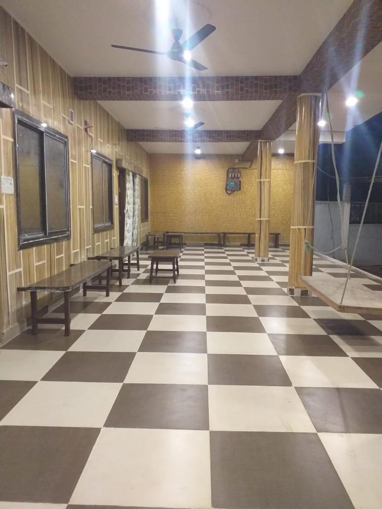 Radhe Krishna Villa Dhanwār Exterior foto